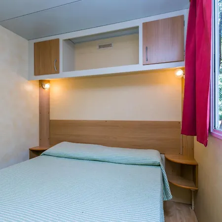 Holiday home - Gdo201 By Interhome *