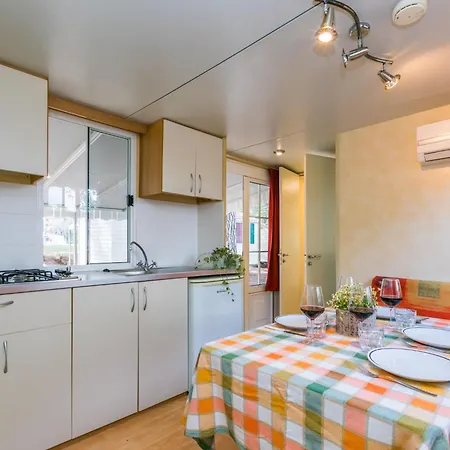 Holiday home - Gdo201 By Interhome *
